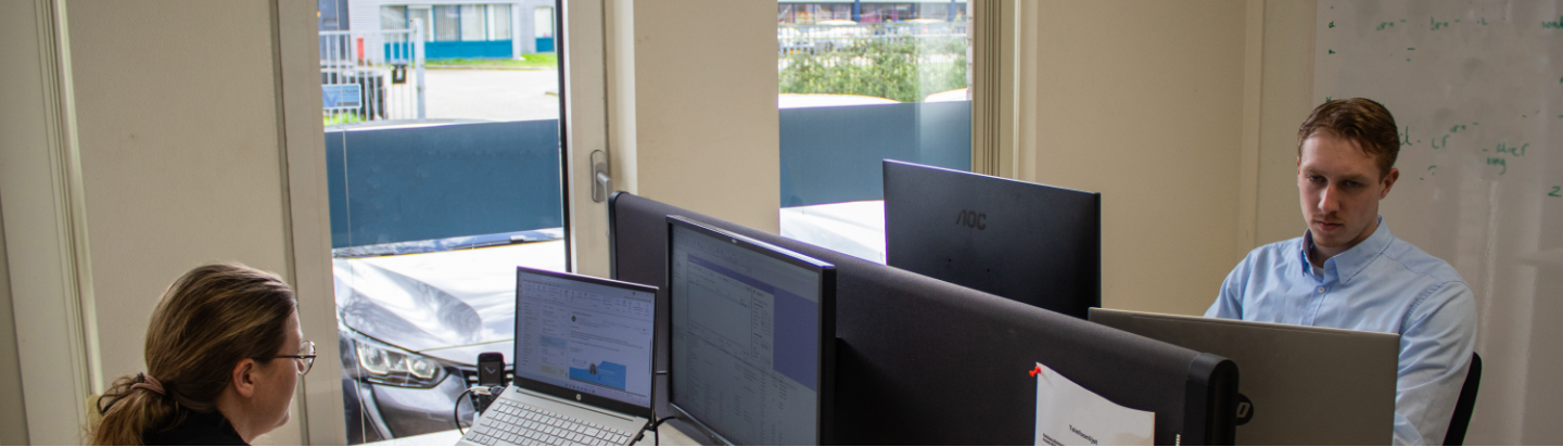 Digitally process hours at Eming